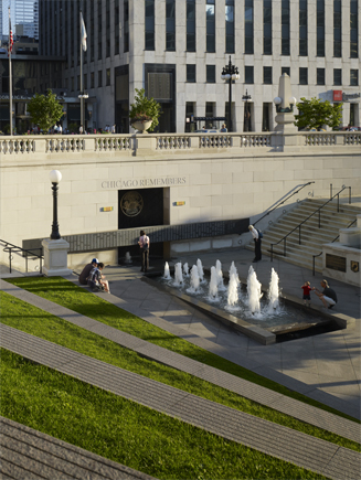 JRA_Wabash Plaza_Amphitheater Seating and Fountain